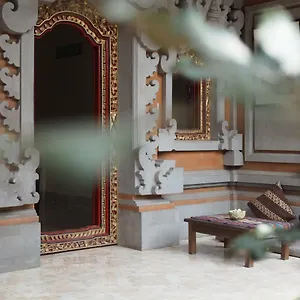 캠프장 Kampung Sari